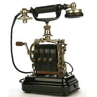Teléfono antiguo